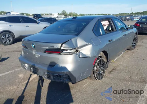 2024 BMW I7 Edrive50 из США, поврежденный, VIN WBY43EJ02RCR21103